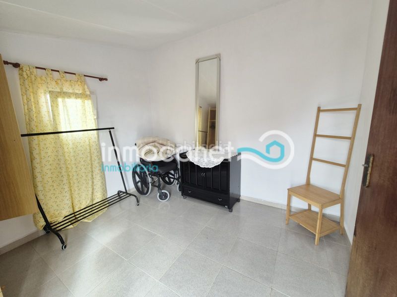 Foto 10dd016c-2b78-4f34-aea1-b7b4ed6ca24a. Casa en Oliva playa Oliva