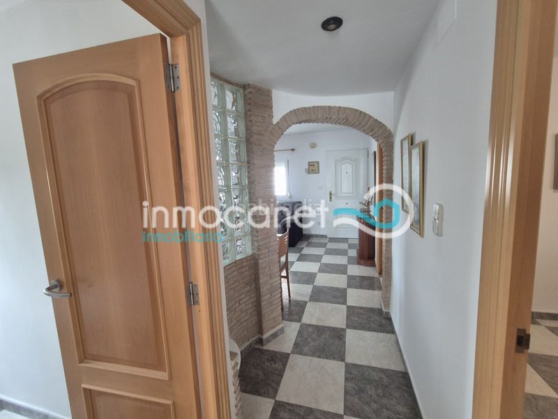 Foto b3d6d689-3523-490e-9906-36cad37750c4. Chalet en Oliva playa Oliva