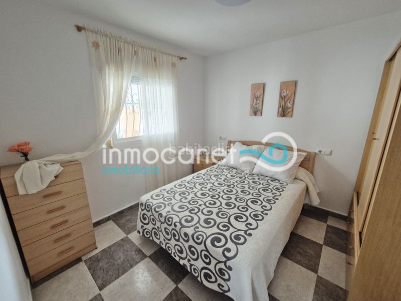 Foto c42e211a-5d23-45e9-97d9-c03d24d505f1. Chalet en Oliva playa Oliva