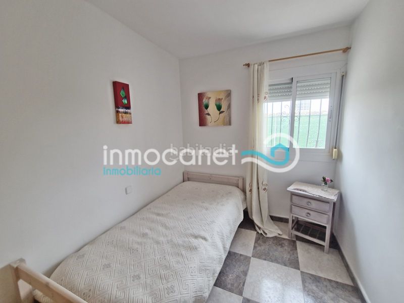 Foto fd257a57-7be8-49f6-b179-234c92bb8c89. Chalet en Oliva playa Oliva
