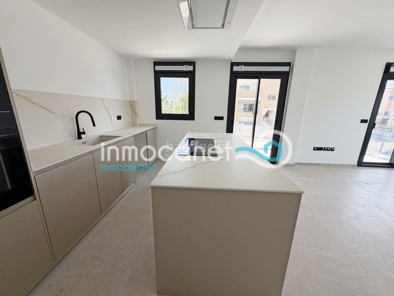 Foto 50ae2ca2-c023-4fde-843d-418afce5b249. Appartement avec parking piscine dans Oliva playa Oliva