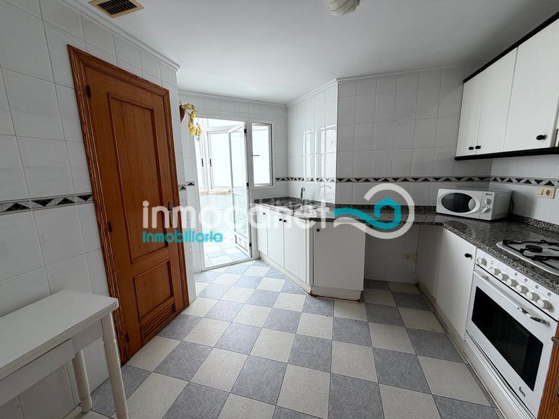 Foto 0aa82496-4e72-4f4d-b55d-4da721d7b6ff. Apartament amb aparcament a Oliva pueblo Oliva