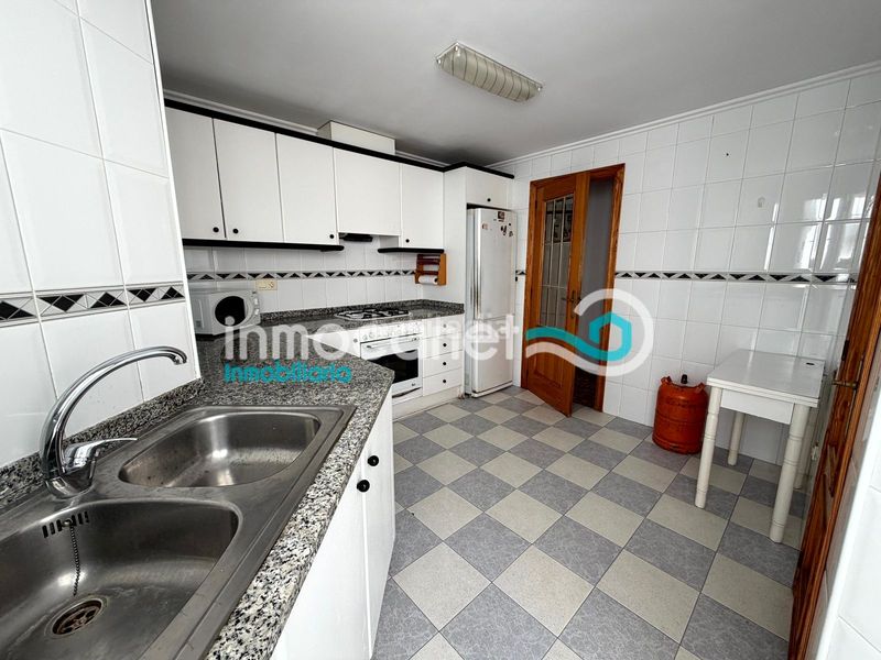 Foto 2f42cd2a-6d50-47ef-9b65-ebc90cc00d02. Apartament amb aparcament a Oliva pueblo Oliva