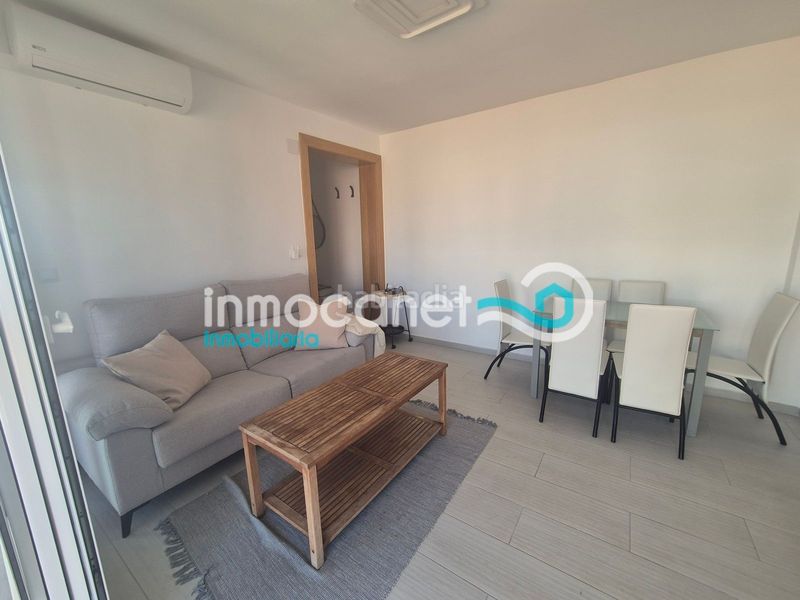 Foto 245b3c9f-7f2e-4ee8-a6c9-2a709ce1651c. Apartament a Piles
