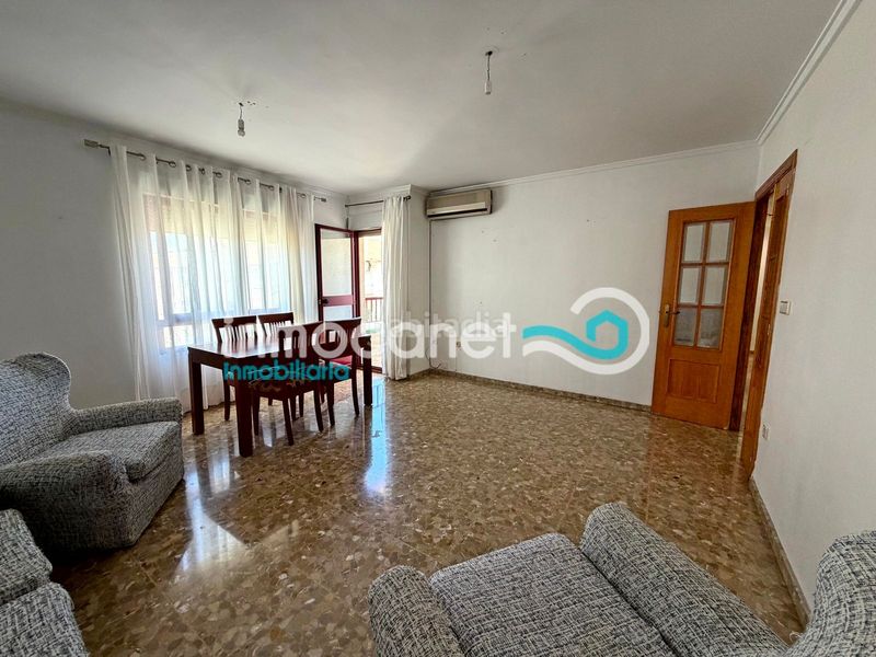 Foto 1708262d-d4a9-4306-bce2-3121f49293bf. Apartament amb aparcament a Oliva pueblo Oliva