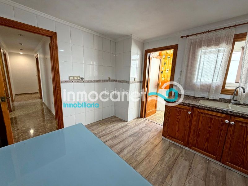 Foto 3bcfaee4-3ff5-45d1-a5ac-014ae1a86c94. Apartament amb aparcament a Oliva pueblo Oliva