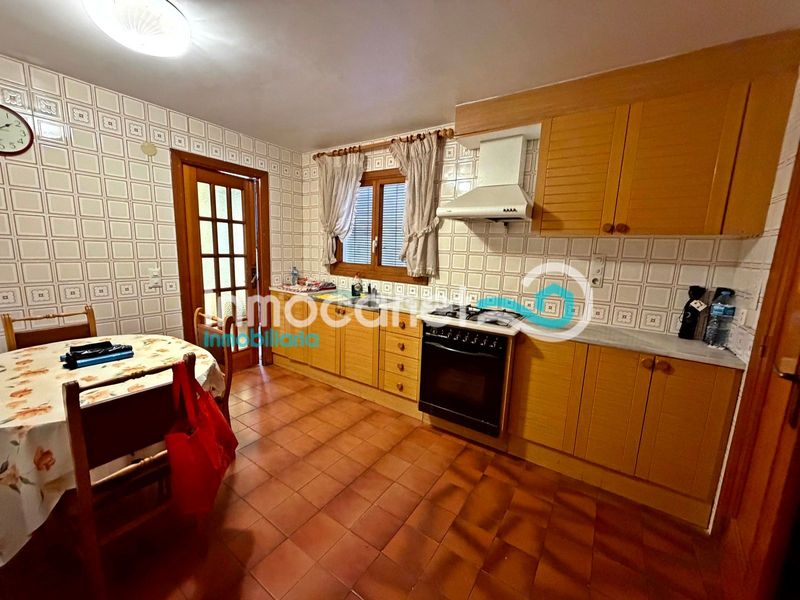 Foto 05abcb7c-110e-41c8-ae39-adf076c47927. Apartamento en Oliva pueblo Oliva