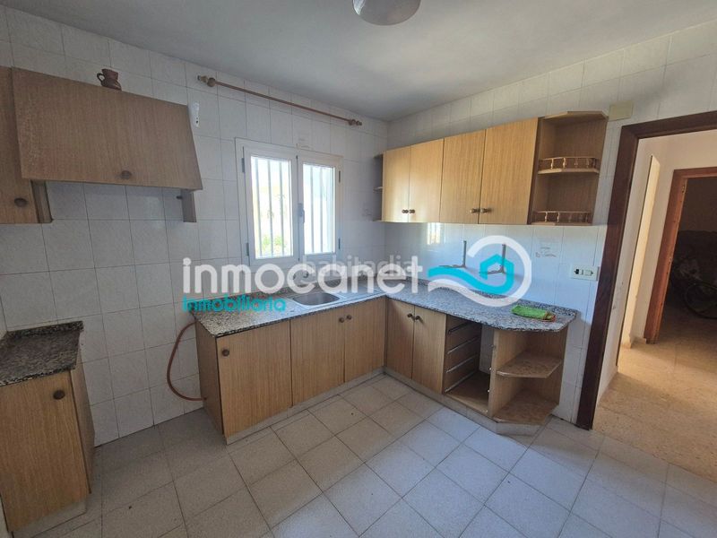 Foto 05199dfb-7ae1-4f6c-a7aa-36f65d8f672f. Chalet en Oliva playa Oliva