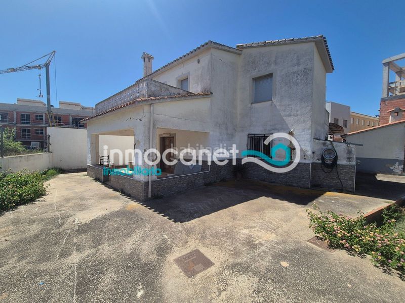 Foto 5c5b944a-69b3-413c-97c6-8fb209346dde. Chalet en Oliva playa Oliva
