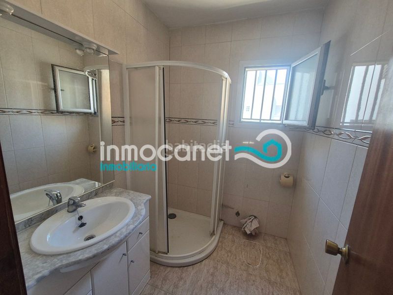 Foto a2728b66-efc5-4820-acc4-7501a554d4b5. Chalet en Oliva playa Oliva
