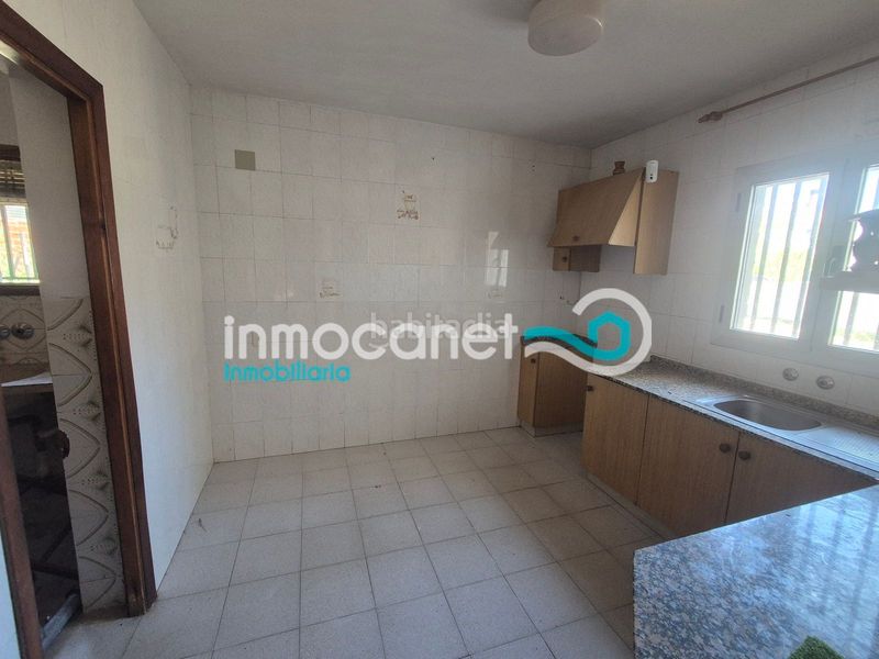 Foto affbe299-1896-4323-bed8-4b59a7a3be68. Chalet en Oliva playa Oliva