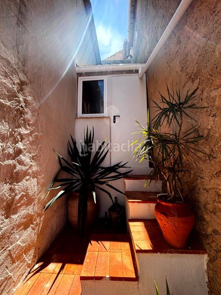Foto a6265987-efad-47e4-b173-783ad93f7699. Casa en Oliva pueblo Oliva