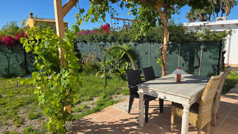 Foto b850aced-6baf-4868-b7cc-fa7a0d44a9cc. Chalet en Oliva playa Oliva