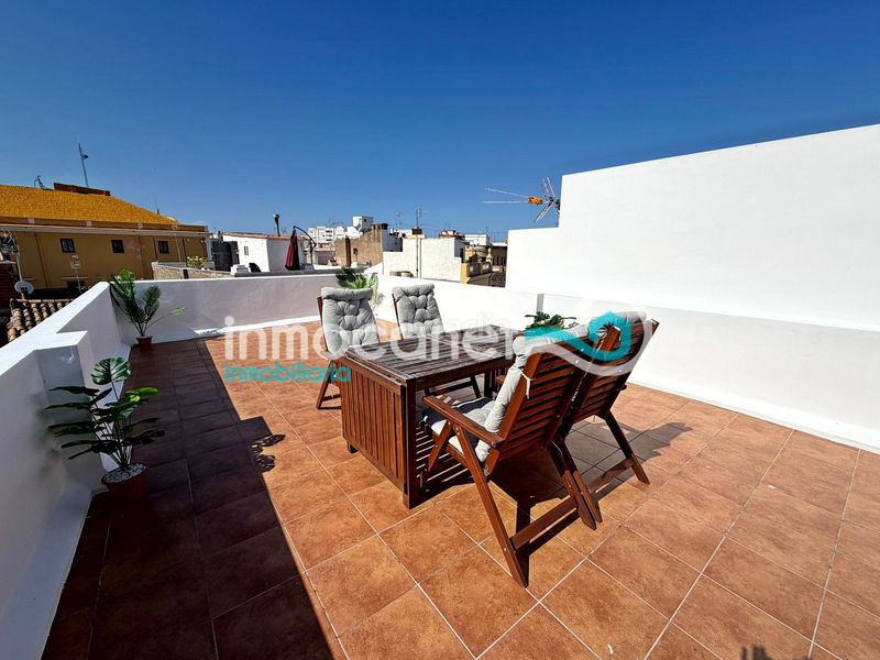 Foto bbb0bc20-4ace-4df4-8058-a9c0a2d50932. Casa en Oliva pueblo Oliva