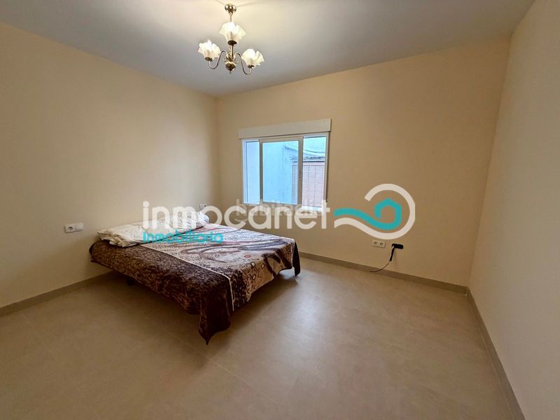 Foto df4312d9-7bb4-43c7-96a2-77f06032b414. Casa en Oliva pueblo Oliva