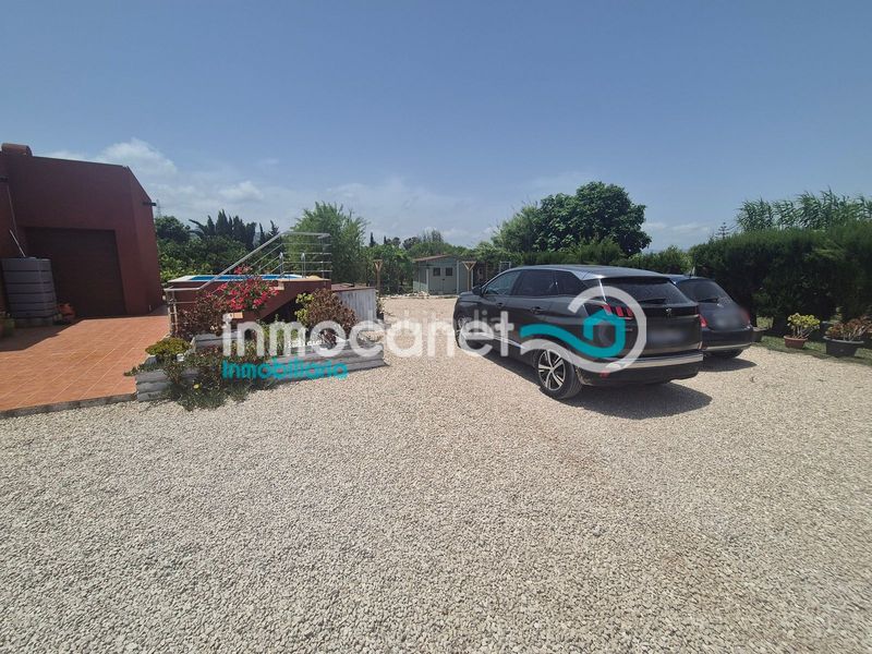 Foto cb615911-8c0f-4ec5-8bb4-444d6104484e. Chalet en Oliva playa Oliva