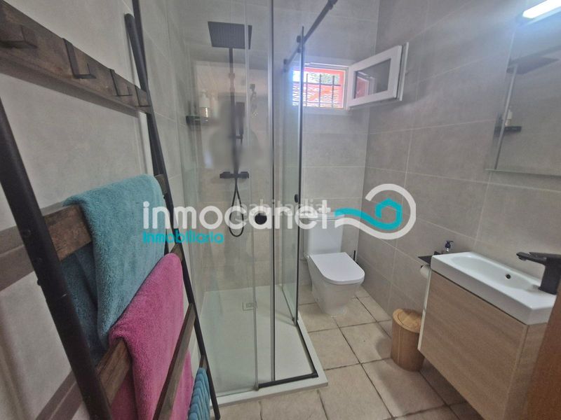 Foto 50345e57-d86a-40e9-a40a-b3d9070608cb. Xalet amb aparcament piscina a Oliva playa Oliva