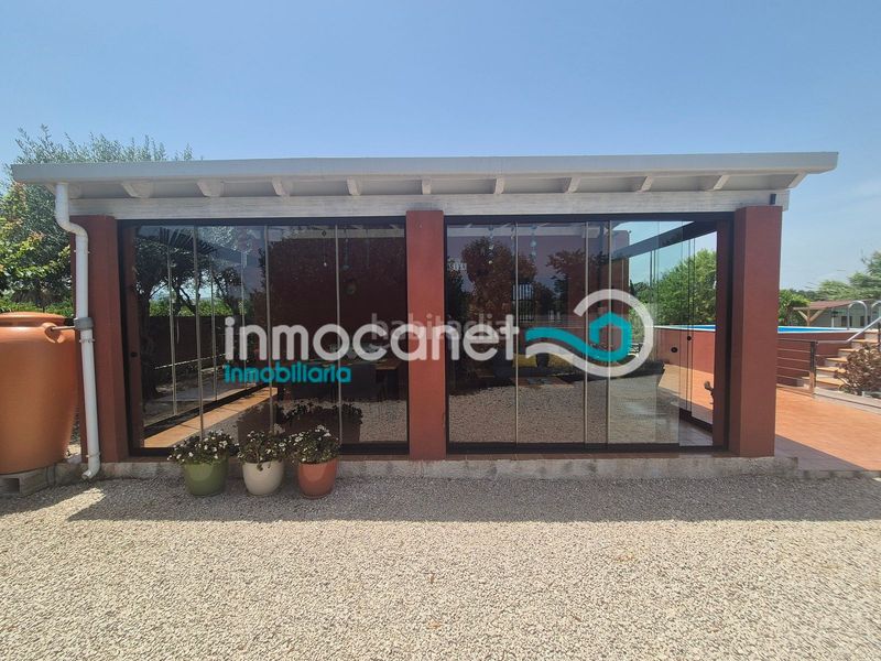Foto b2d38256-b169-474d-aed7-7e75e1a5f763. Xalet amb aparcament piscina a Oliva playa Oliva