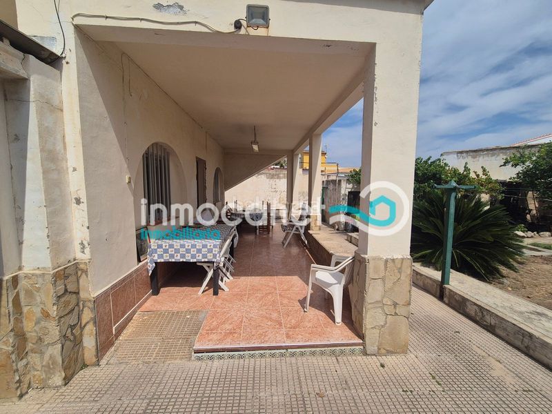 Foto 33f48e29-abf7-40e4-bd34-a85ed48d518c. Chalet mit parking in Oliva playa Oliva