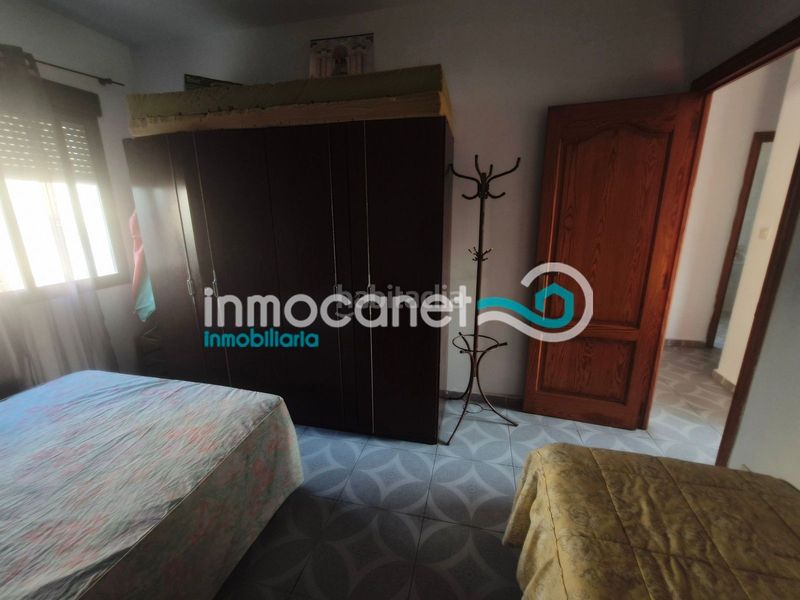Foto 496b1c94-c15c-4485-ba88-c16ae772f465. Chalet mit parking in Oliva playa Oliva