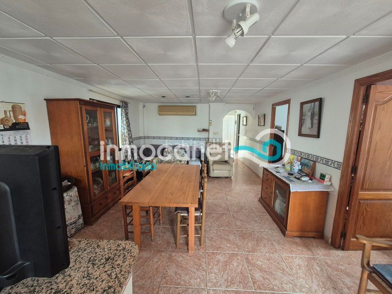 Foto a28c49f6-cac1-485b-913f-db0cdc3157fa. Chalet en Oliva playa Oliva
