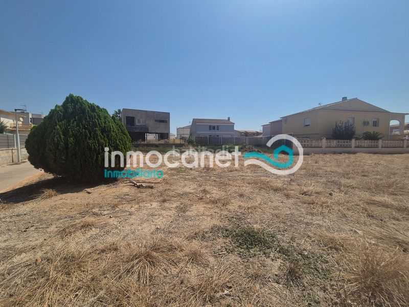 Foto a8ac1876-3e1a-4996-bf44-9350b5183ad6. Terreny residencial a Oliva playa Oliva