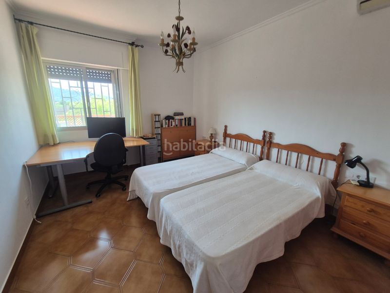 Foto 2bb4cee5-b44e-4549-852b-a2ff1b30a5a3. Chalet en Oliva playa Oliva