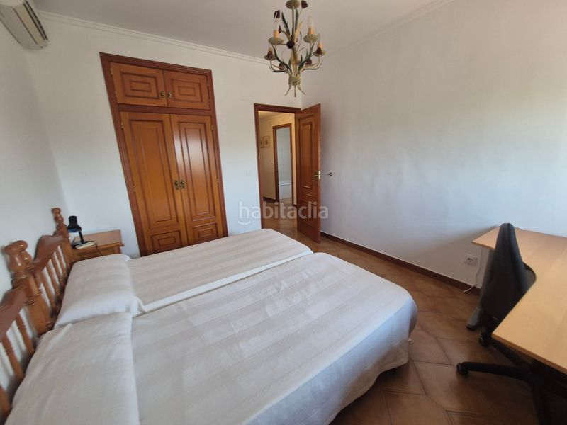 Foto 4660bbaf-3fb6-4fc7-89e3-626ac3b7de50. Chalet en Oliva playa Oliva