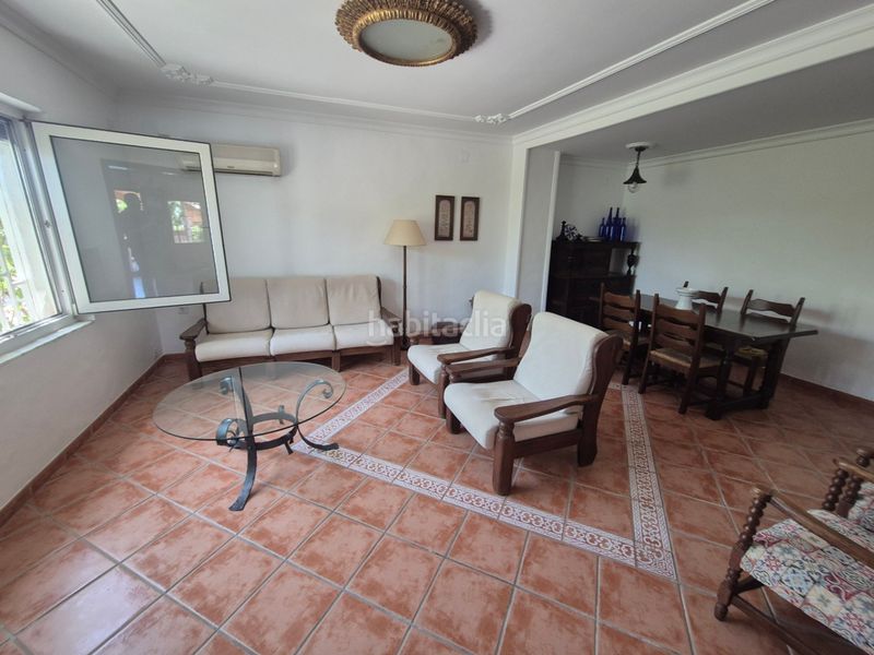 Foto 529af442-71b4-44cb-ae18-93e0d29cd4e0. Chalet en Oliva playa Oliva