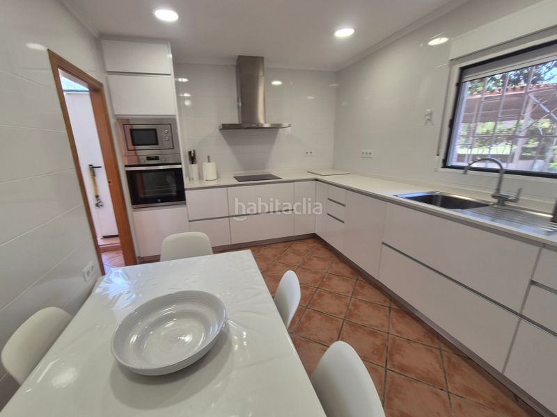 Foto e3c32a7e-d6c2-474c-be7f-e50d2ff05c01. Chalet en Oliva playa Oliva