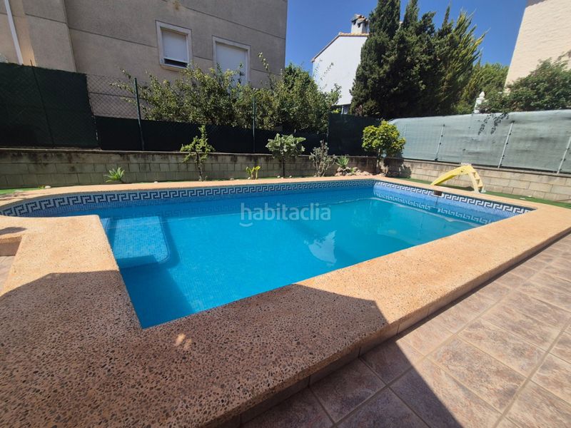 Foto 2061562b-68cb-44eb-8cf9-92f4431ed76d. Chalet en Oliva playa Oliva