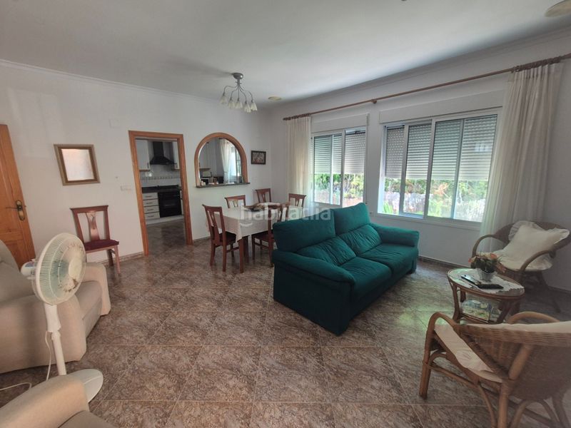 Foto 4034ce1d-94ef-4d80-b072-d78811db2d56. Chalet en Oliva playa Oliva
