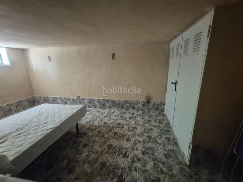 Foto 4e51a240-6bc8-436e-97f9-2a8c71f58cb9. Chalet en Oliva playa Oliva