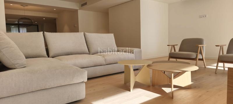 Foto 90a4cfca-bb22-4688-aa31-ba2cafc5d277. Alquiler piso exclusiu pis lloguer centre en Centre-Barri Vell Girona