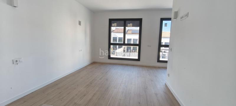 Foto 119be4d8-8bd9-48fc-89bc-9fe11d19371c. Promoció Nou Residencial Sils a Sils. Habitatges d´obra nova