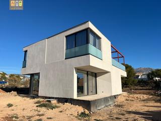Xalet a El Tossal-Bello Horizonte. Obra nueva