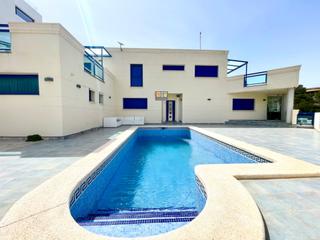 Chalet en Altea Hills. Villa independiente con vistas a la montaa en altea hills