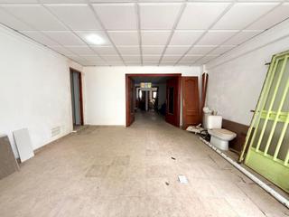 Ground floor en Altea Ciudad. Local comercial con licencia de obra y cambio de uso en altea