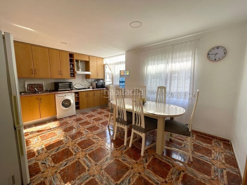 Foto f3f1bea2-2fd5-4b19-be39-ff0fc1749452. Pis a Altea ciudad Altea