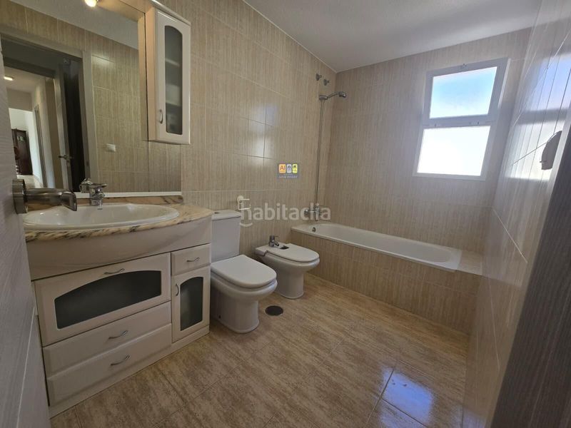 Foto b2457f82-f001-4064-a18f-c507cb5f055b. Casa adossada a El Tossal-Bello Horizonte Nucia (la)