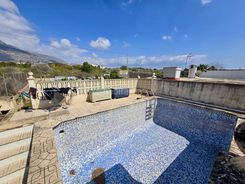 Foto 75e82488-980a-4fd0-a4eb-9f6d8f387bfe. Casa amb aparcament piscina a Altea la vella Altea