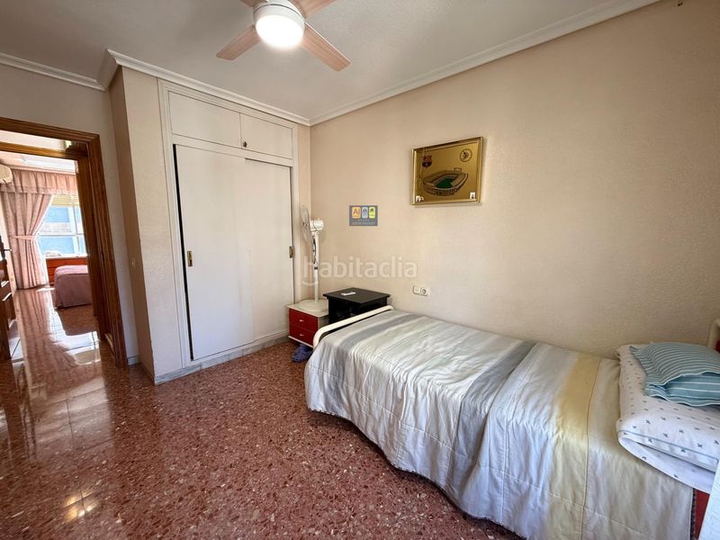 Foto 202c6175-1b57-40b4-9c2a-fd3e9329c5fe. Apartament amb aparcament piscina a Juzgados - Plaza de Toros Benidorm