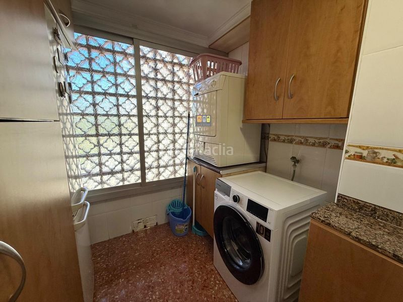 Foto 66047850-7355-41e6-a2ae-a18ea8a44027. Apartament amb aparcament piscina a Juzgados - Plaza de Toros Benidorm