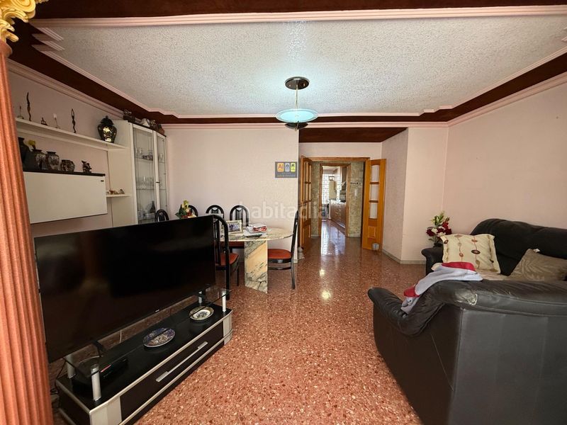 Foto f7faf4f8-6e66-4d40-bc09-e44eda2079c3. Apartament amb aparcament piscina a Juzgados - Plaza de Toros Benidorm