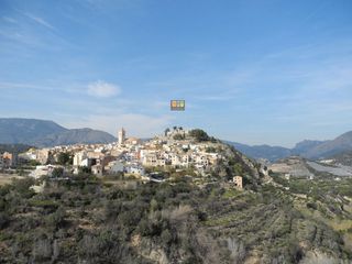 Masia a Casco urbano. Casa de pueblo a la venta polop