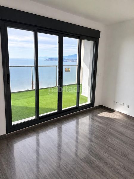 Foto 1989c28a-6fef-4de5-b9e5-6936cb9bf14b. Àtic amb aparcament piscina a Rincón Alto Benidorm