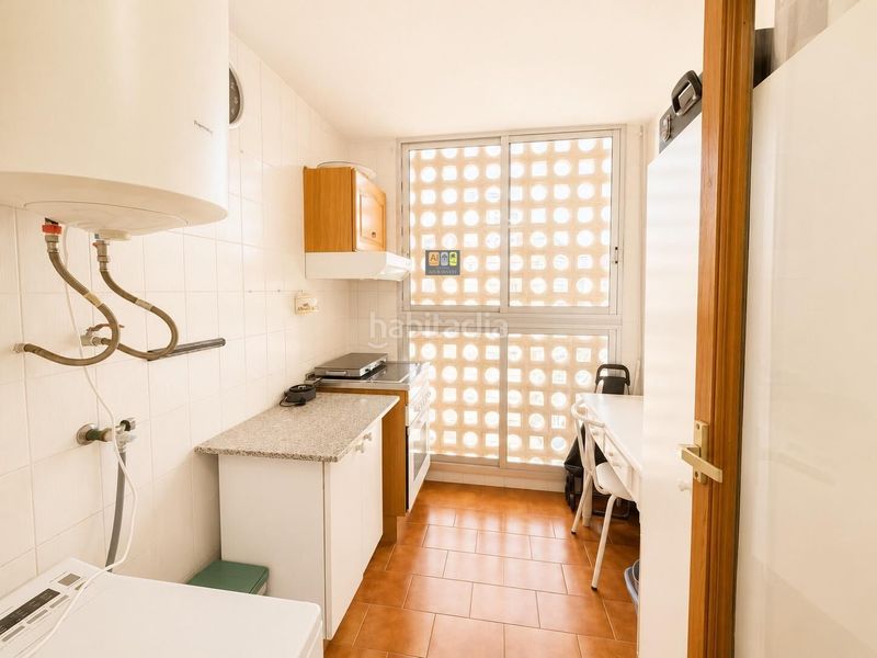 Foto 1451d85f-47ae-4c32-93d2-54bb0ad256d2. Apartament amb aparcament piscina a Playa Levante Benidorm