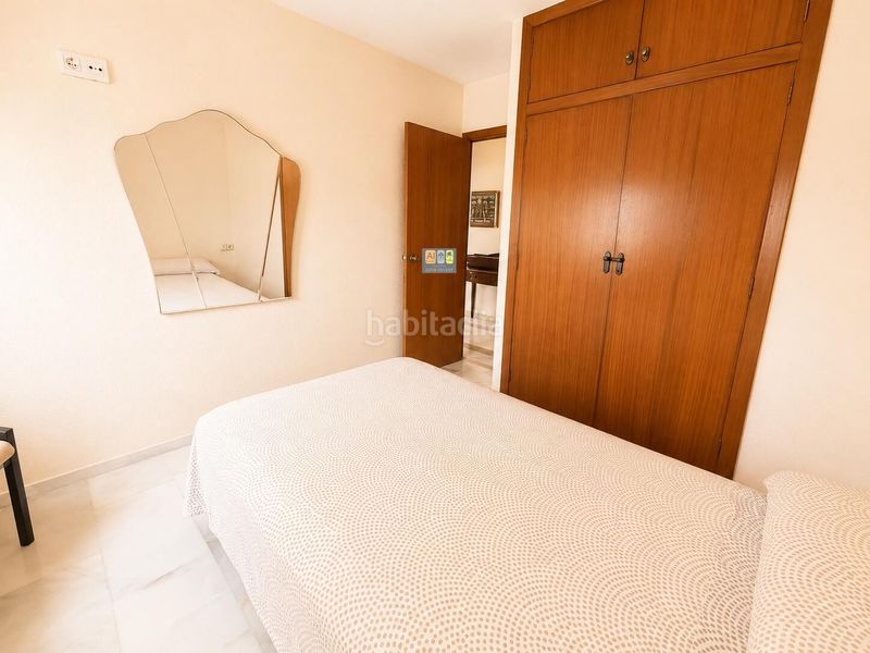 Foto 607ece88-7ffd-493c-bbc1-f02756132af9. Apartament amb aparcament piscina a Playa Levante Benidorm