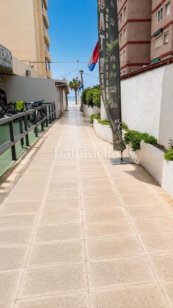 Foto b870db13-8ec7-4765-890b-03a19ee7f6f0. Apartament amb aparcament piscina a Playa Levante Benidorm