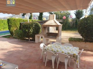 Rent Chalet in Altea Ciudad. Alquiler chalet con piscina